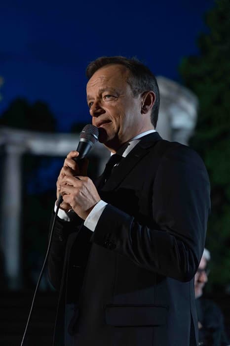 Gianluca Guidi omaggia Frank Sinatra