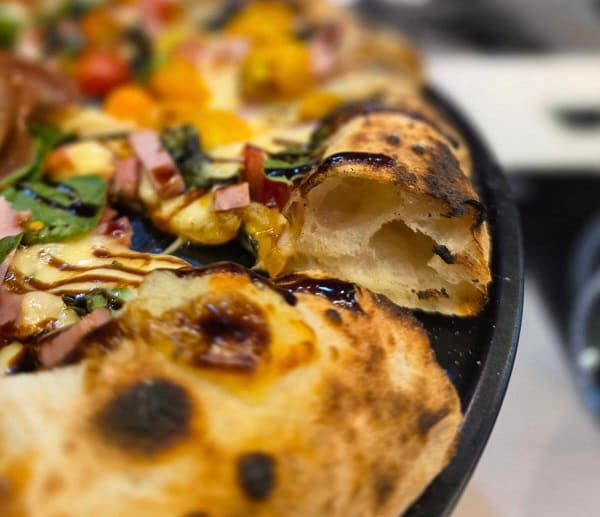 Pizza in Thailandia foto Farine Polselli Thailandia